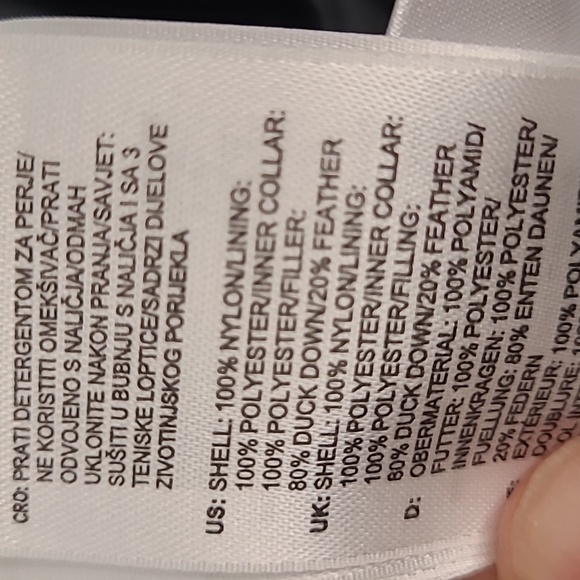 Adidas down vest, men's large, excellent condition - Picture 4 of 4